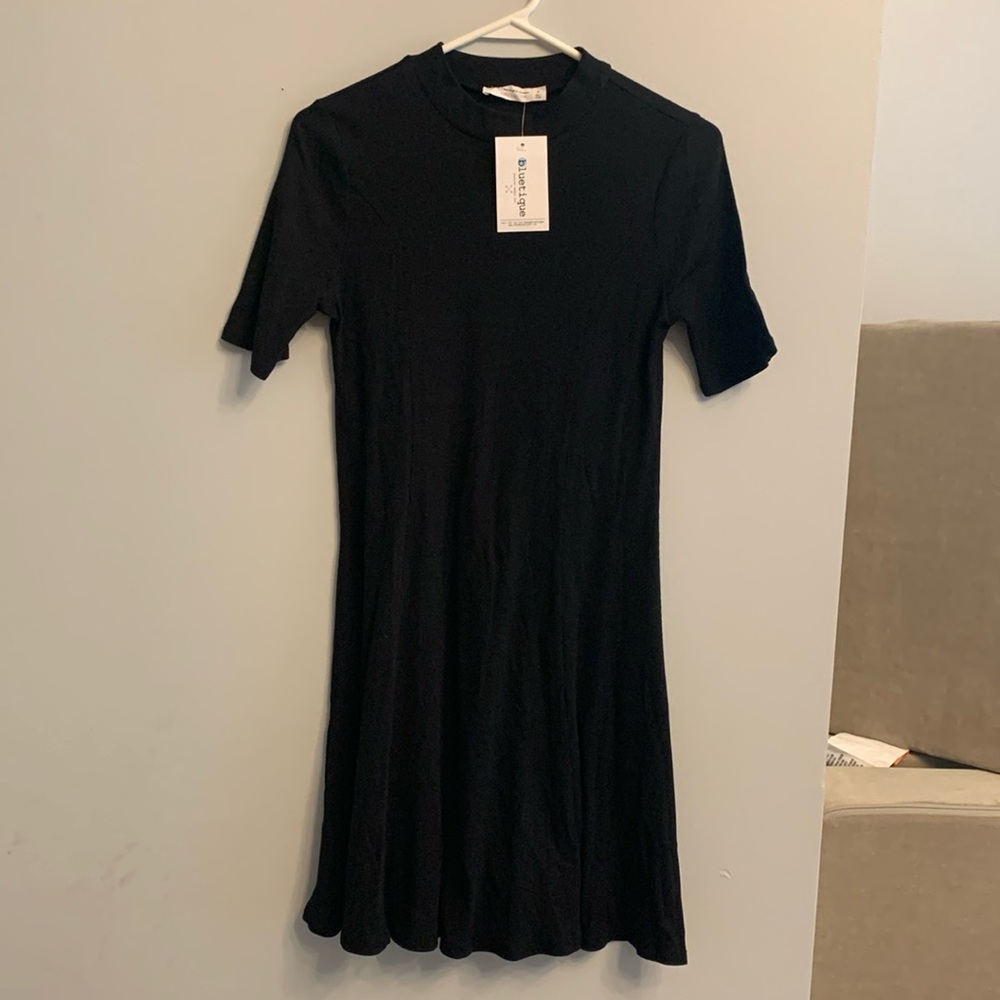 NWT Black Ribbed Flare Shift Dress